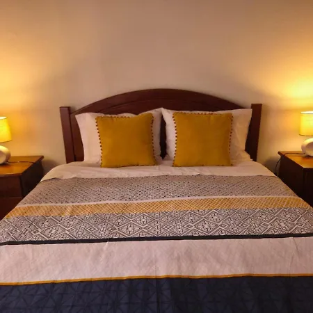 Casa Poco Azul